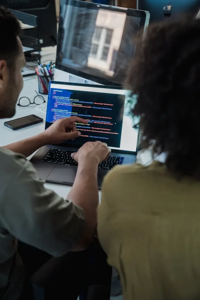 programming-on-laptop